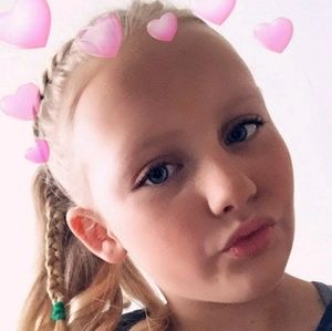 Meet your Posher, Jacey